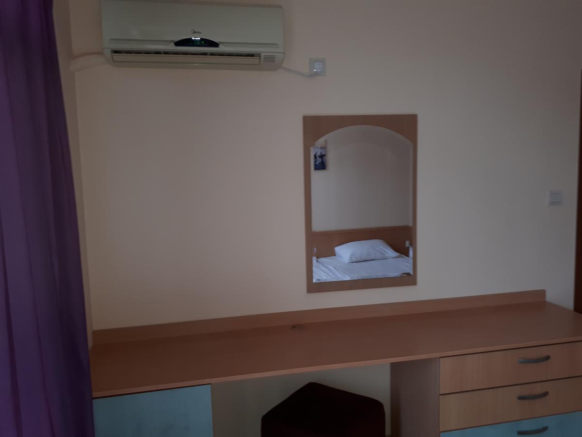 Apart Hotel Ravda Luaran gambar