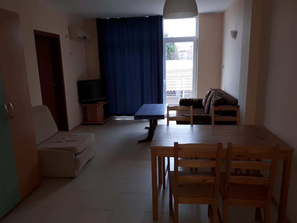 Apart Hotel Ravda Luaran gambar