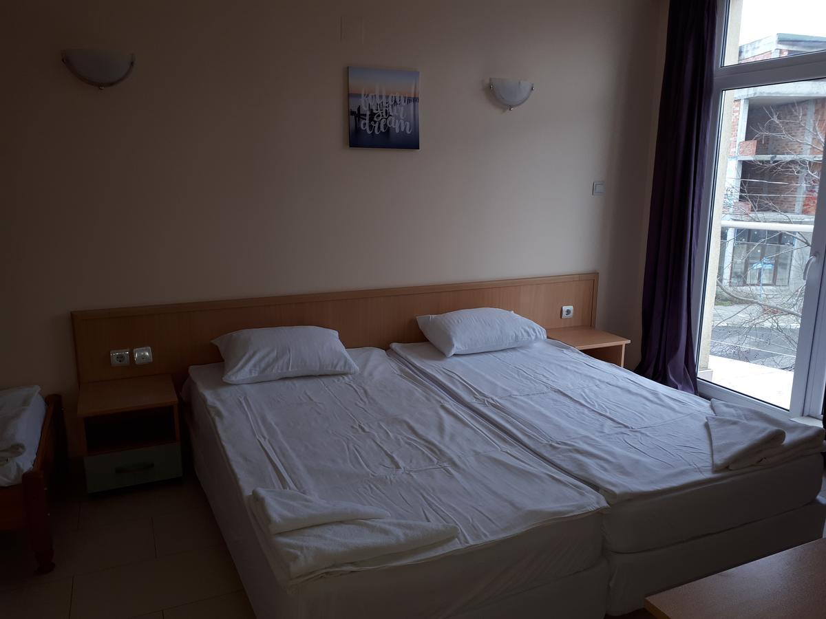 Apart Hotel Ravda Luaran gambar